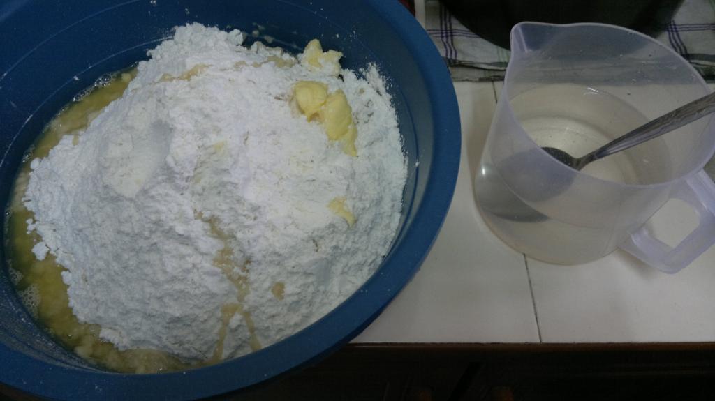 adunan tepung buat karipap